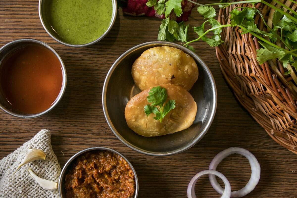 Pyaaz Kachori